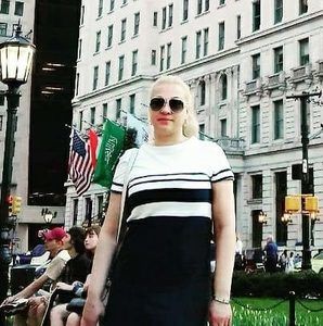 Meet your Posher, Gabriela